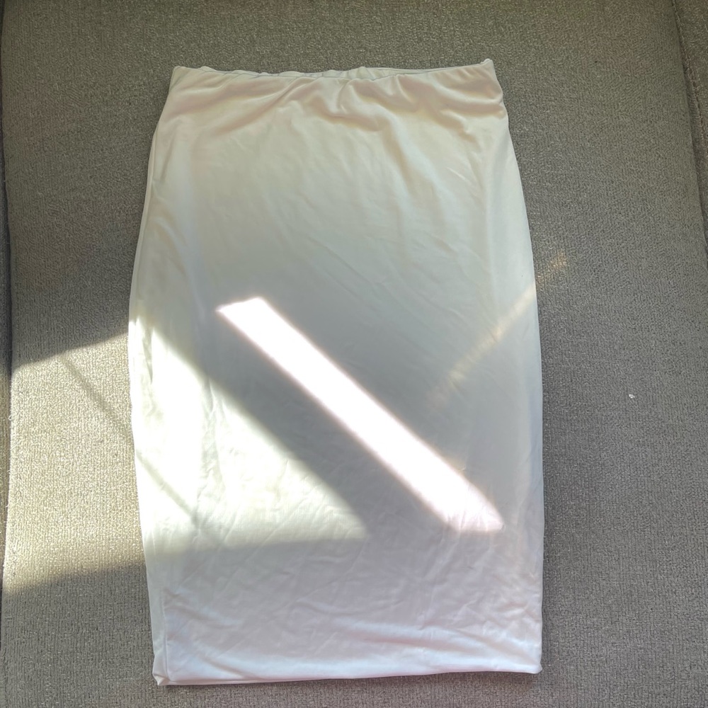Fashion Nova silky ivory pencil skirt